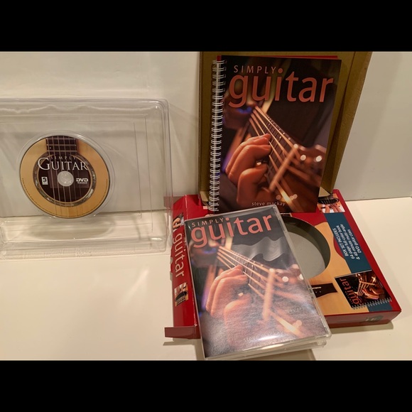 NWT SIMPLY GUITAR LEARNER’S MANUEL & DVD. - Picture 7 of 7